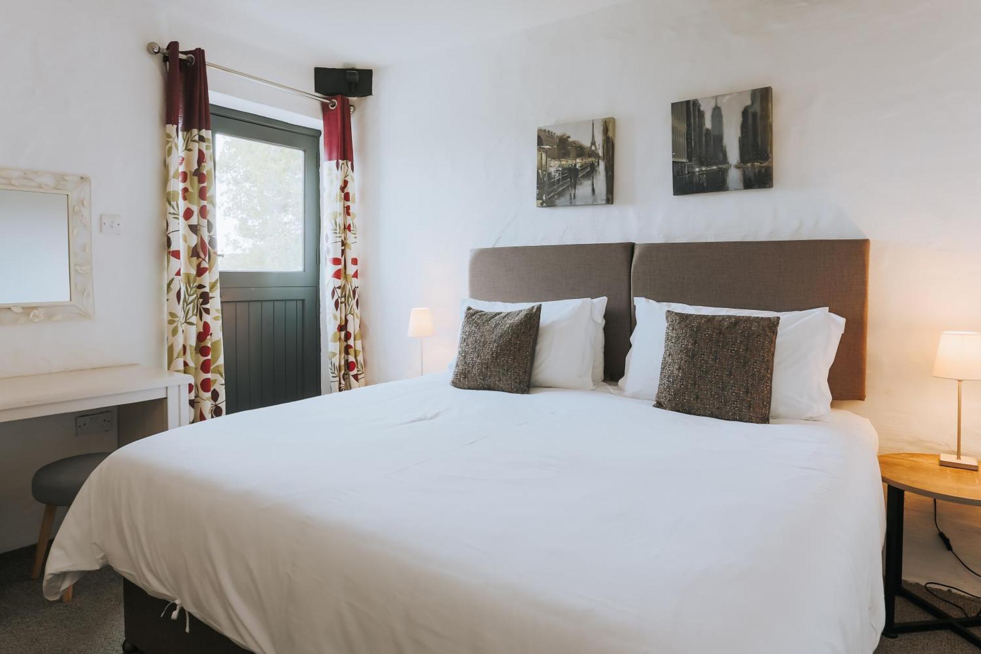 Goonwinnow Farm Cottages Newquay  Bagian luar foto